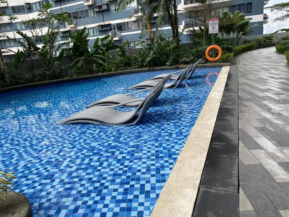 Family Oasis Makati 2 Bedroom 1 Kiddo Room 300 Mbps Fast Net Manila Apartment